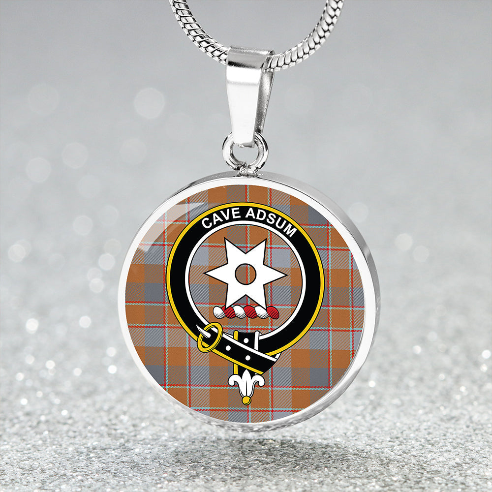 Scottish Tartan Huntly Old (Gordon Red (Telfer Dunbar)) Weathered Clan Circle Necklace Classic Style