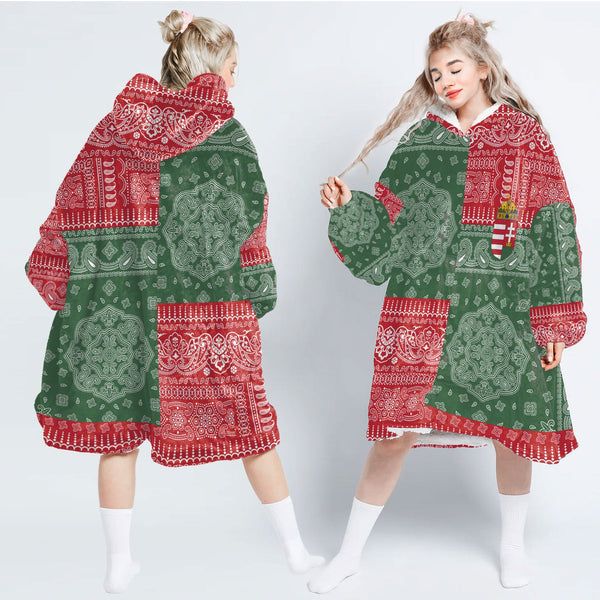 Hungary Hoodie Blanket Flag And Paisley Basic Style 1