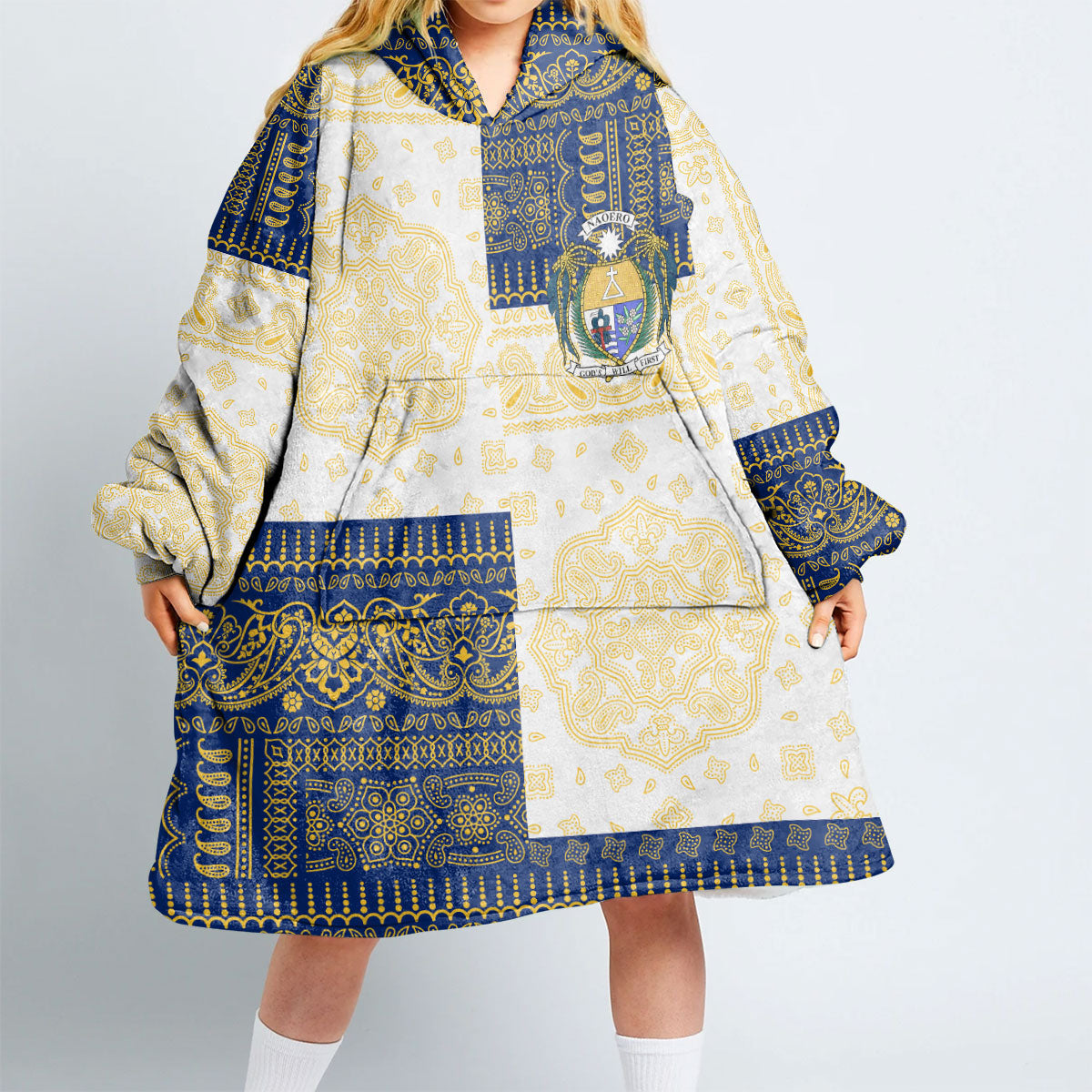 Nauru Hoodie Blanket Flag And Paisley Basic Style 2