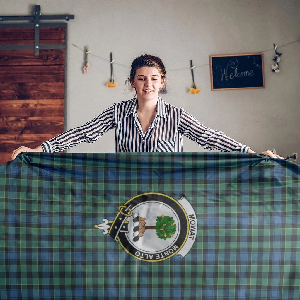 Mowat (of Inglistoun) Tartan Crest Tablecloth