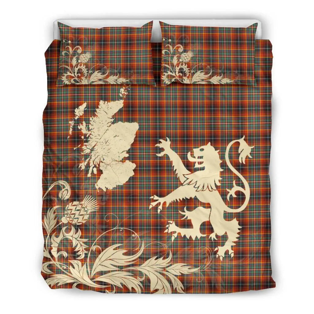 Innes Ancient Clan Bedding Set, Scottish Tartan Innes Ancient Clan Bedding Set Scotland Lion & Thistle Map Style