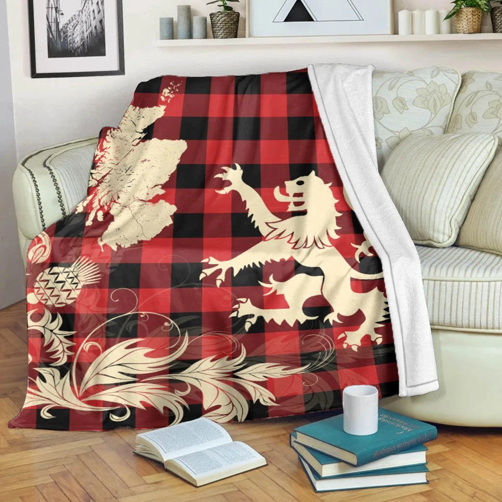 Robertson Weathered Clan Blanket, Scottish Tartan Robertson Weathered Clans Blanket Thistle Map Style