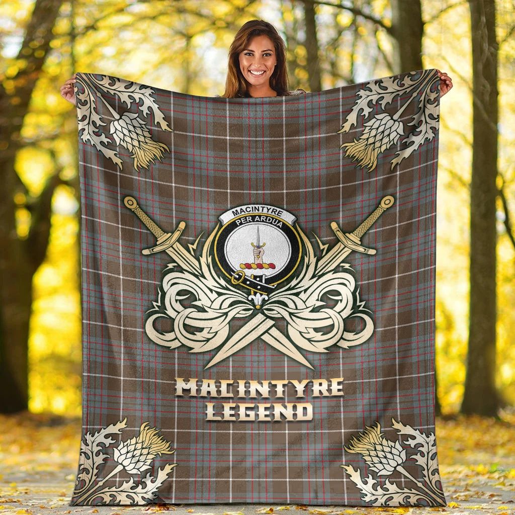 MacIntyre Hunting Weathered Clan Blanket, Scottish Tartan MacIntyre Hunting Weathered Clans Premium Blanket Gold Crest Style