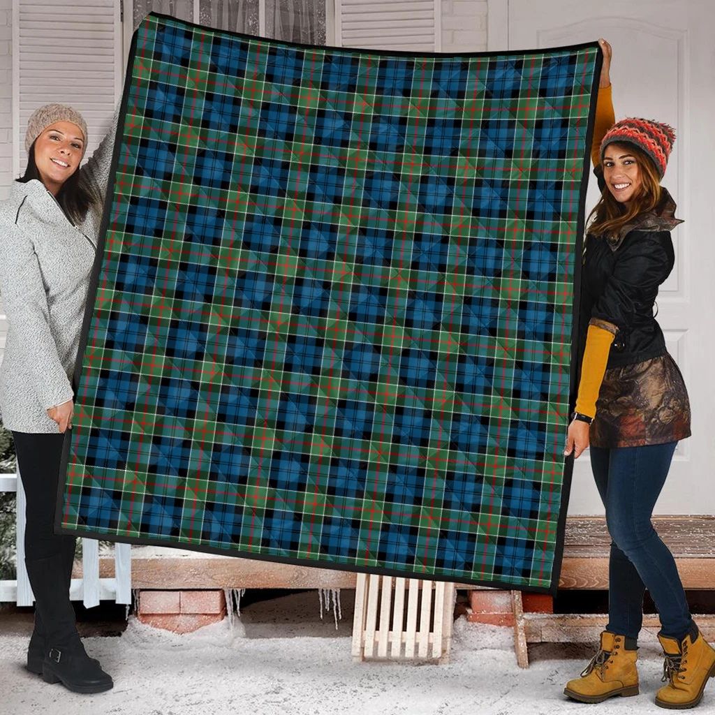 Colquhoun Ancient Tartan Classic Premium Quilt