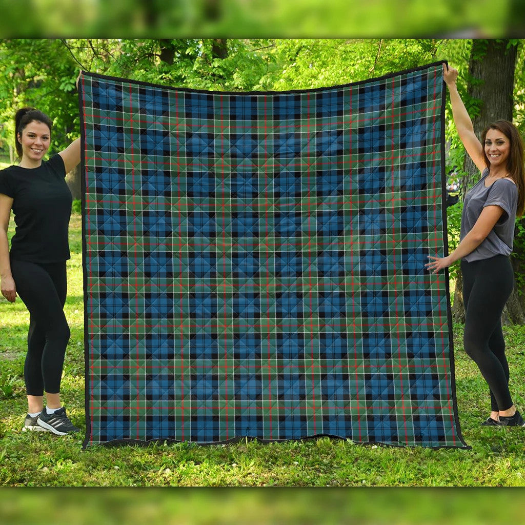 Colquhoun Ancient Tartan Classic Premium Quilt