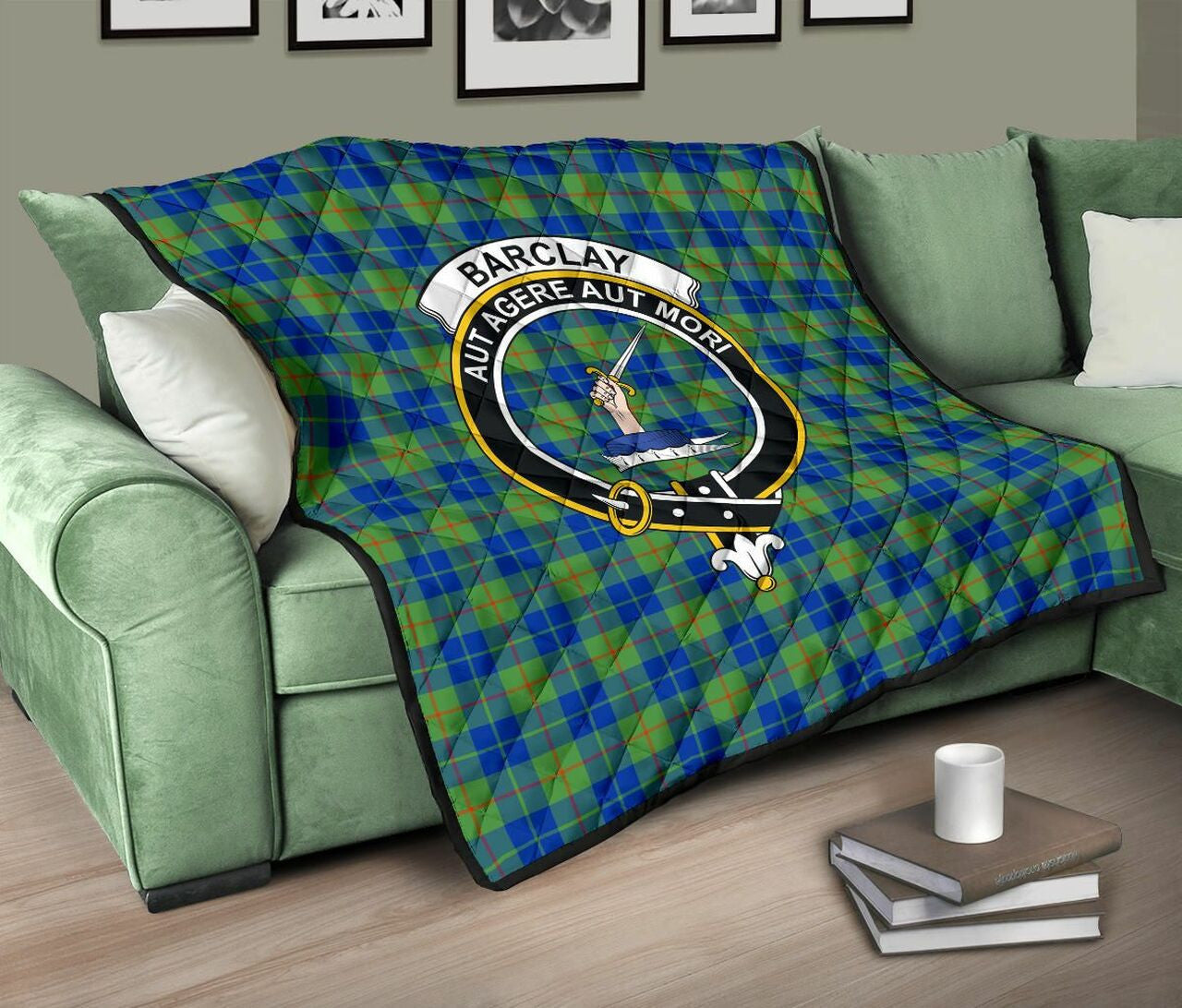 Barclay Hunting Ancient Tartan Classic Crest Premium Quilt