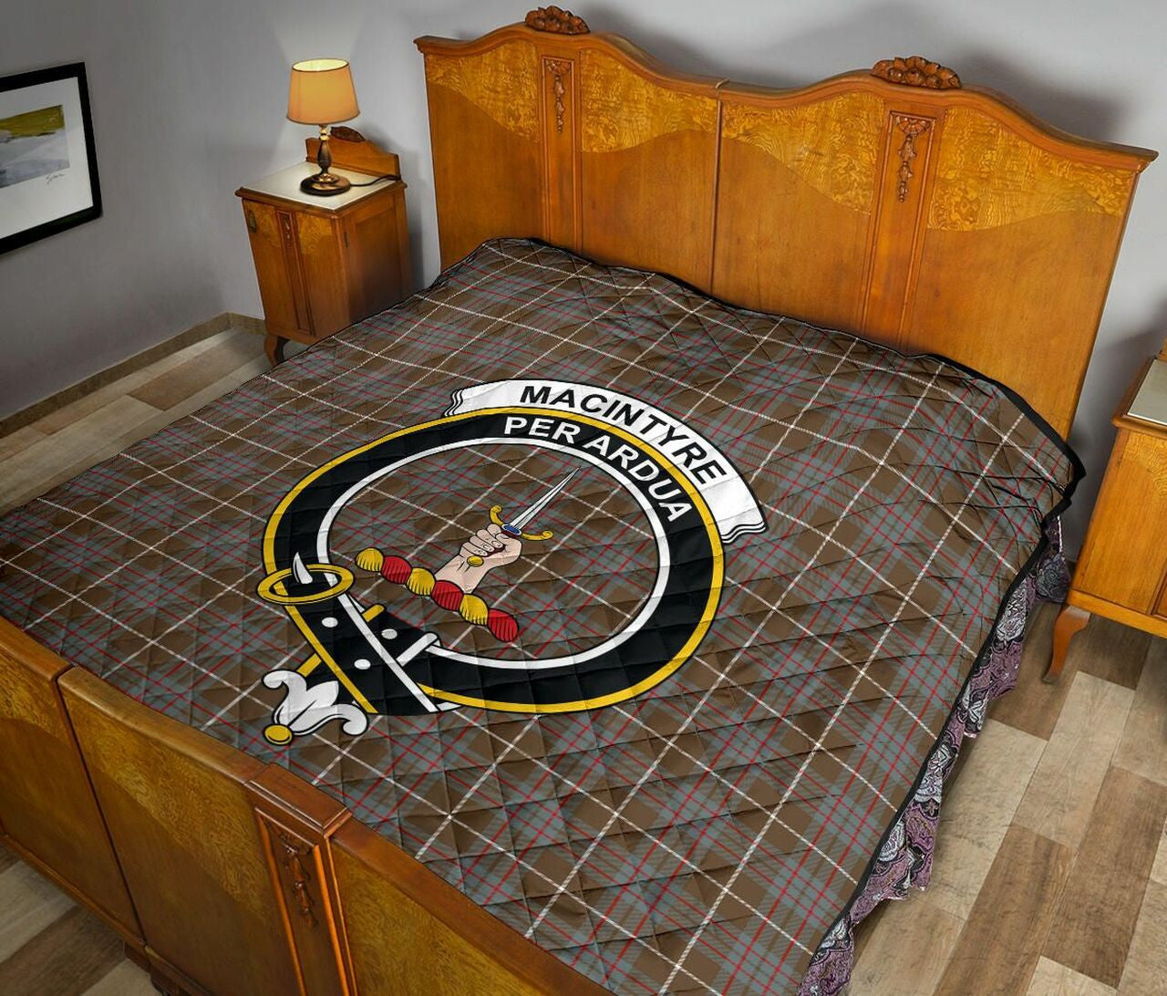 MacIntyre Hunting Weathered Tartan Classic Crest Premium Quilt