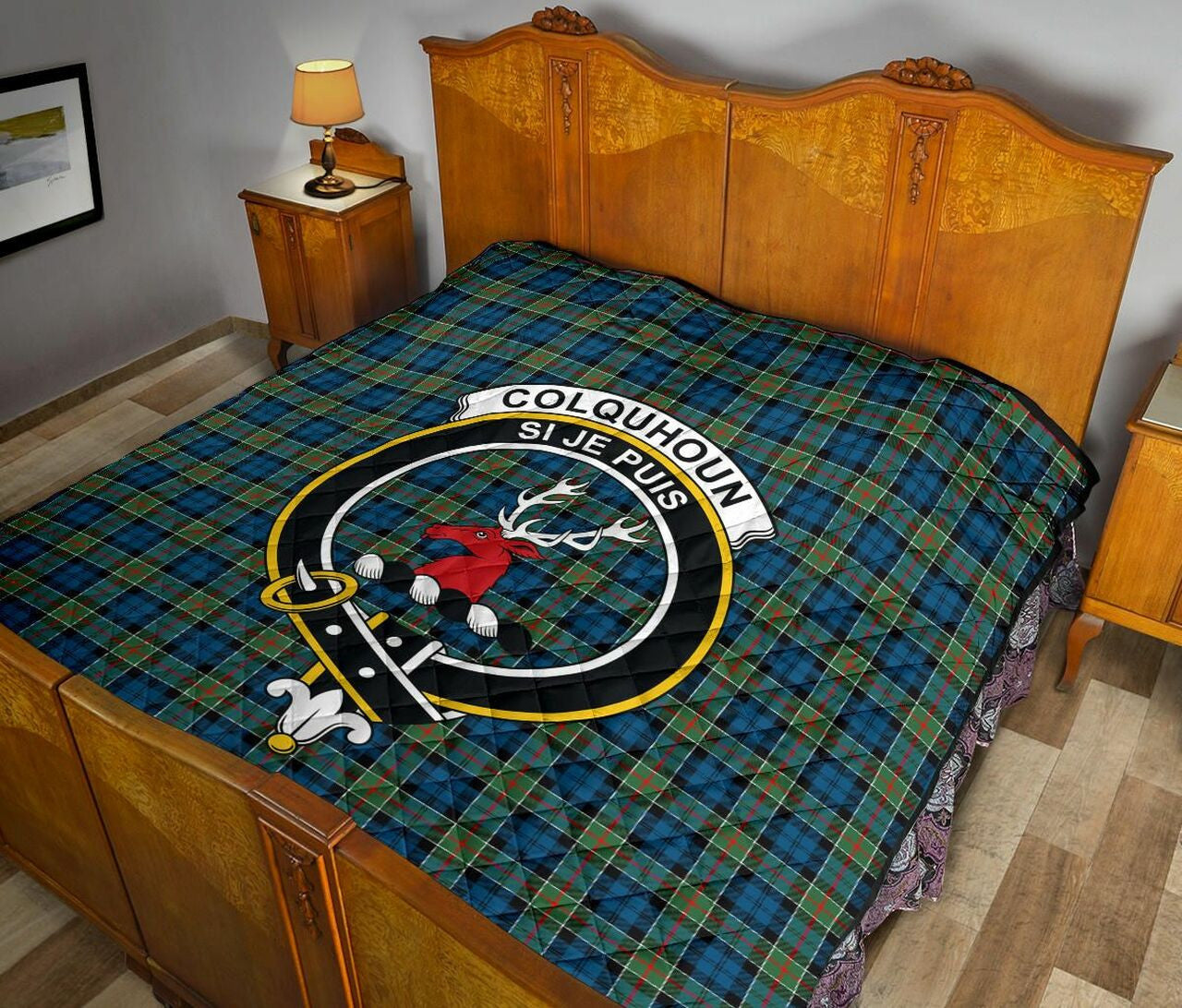 Colquhoun Ancient Tartan Classic Crest Premium Quilt