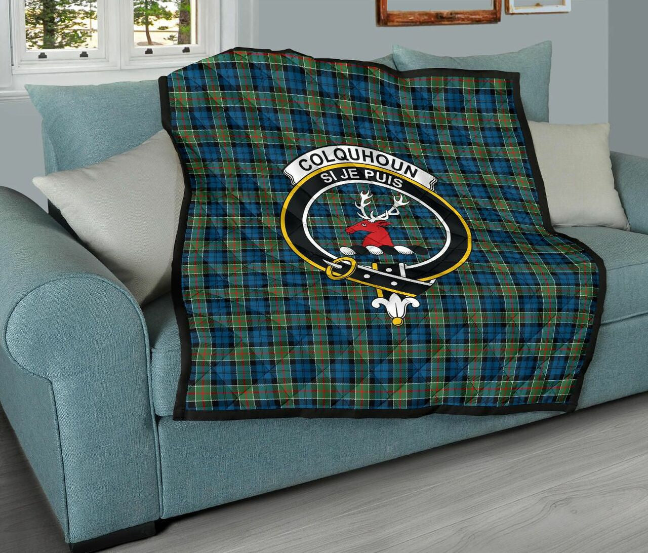 Colquhoun Ancient Tartan Classic Crest Premium Quilt