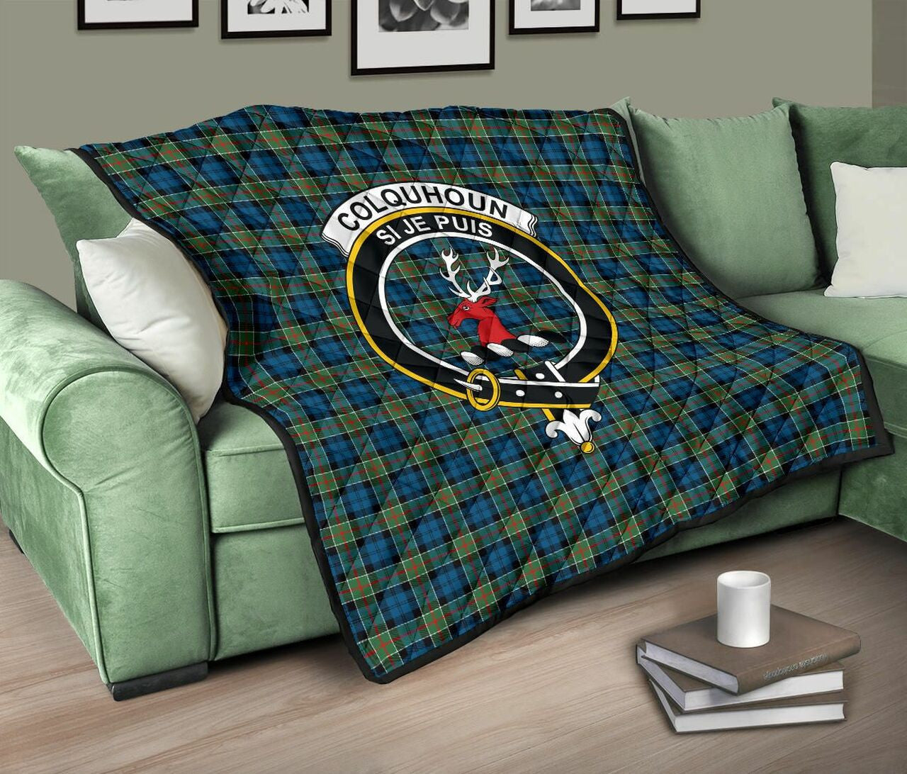 Colquhoun Ancient Tartan Classic Crest Premium Quilt