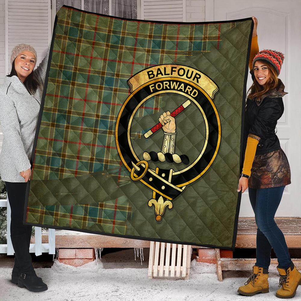 Balfour Blue Tartan Crest Premium Quilt Oldest Style