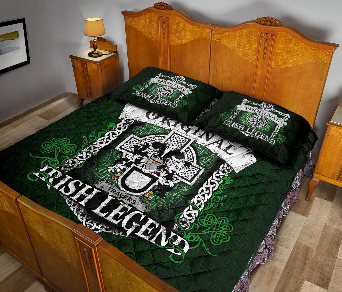 Travers Family Crest Ireland Quilt Bed Set Original Irish Legend