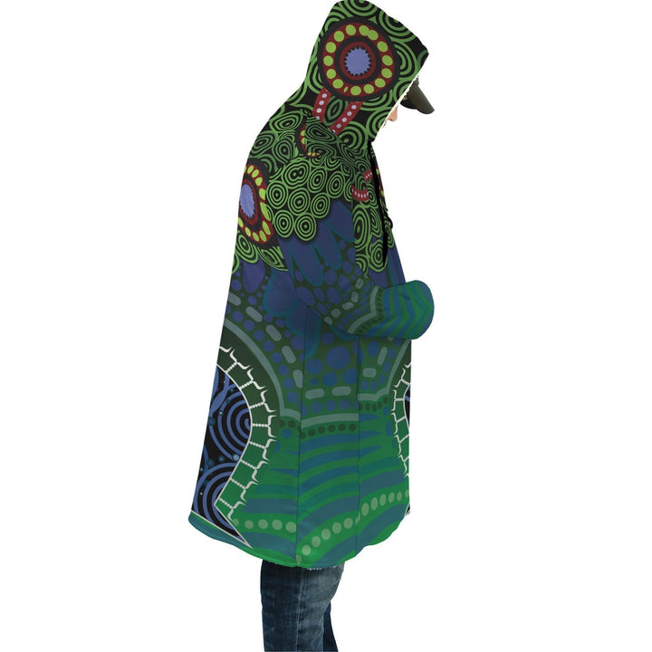 Torres Strait Cloak Dhari And Dot Patterns – To The Closet
