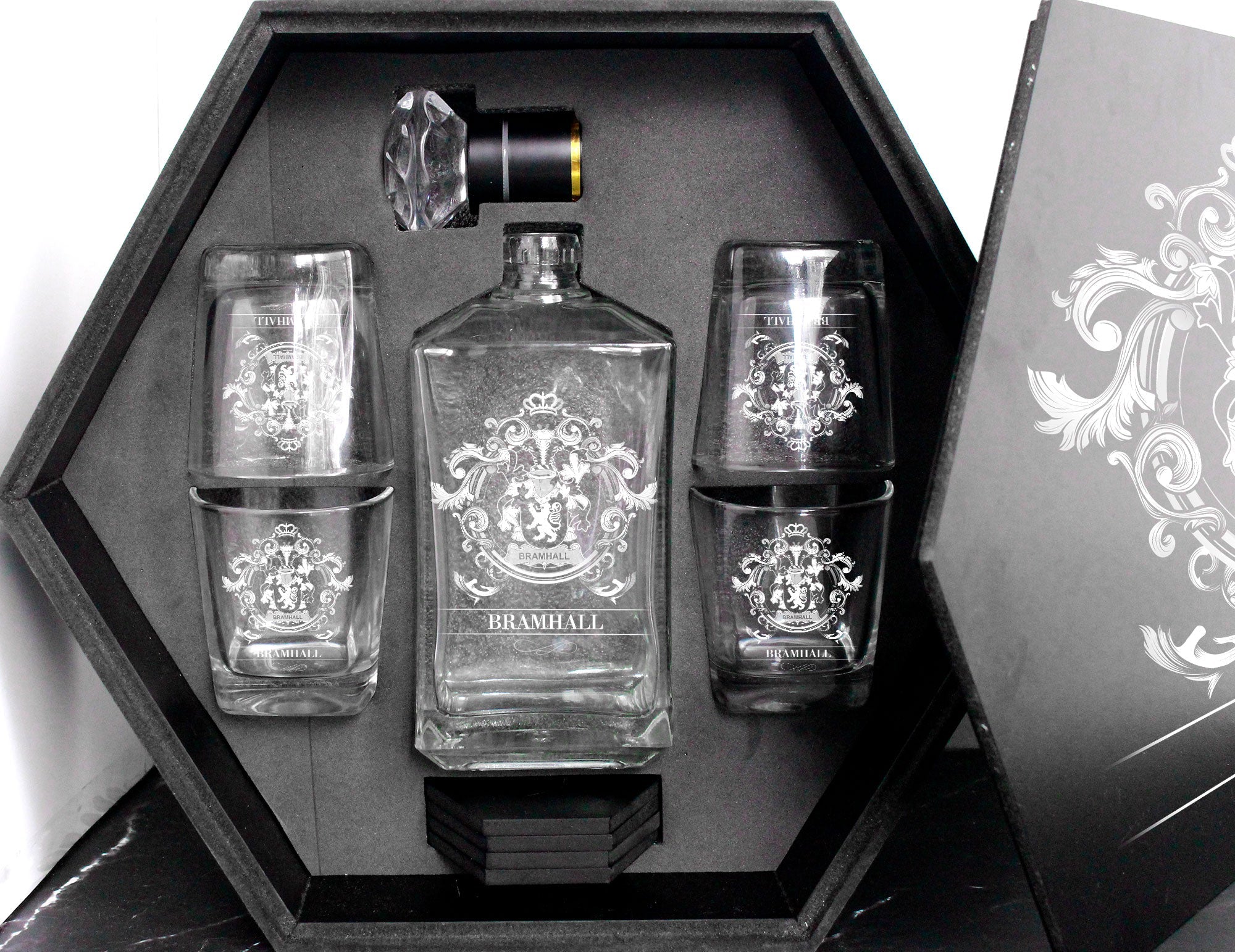 Bramhall Ireland Family Crest Decanter Set