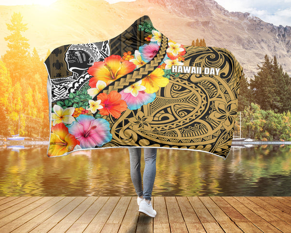 Hawaii Day King Kamehameha Hooded Blanket