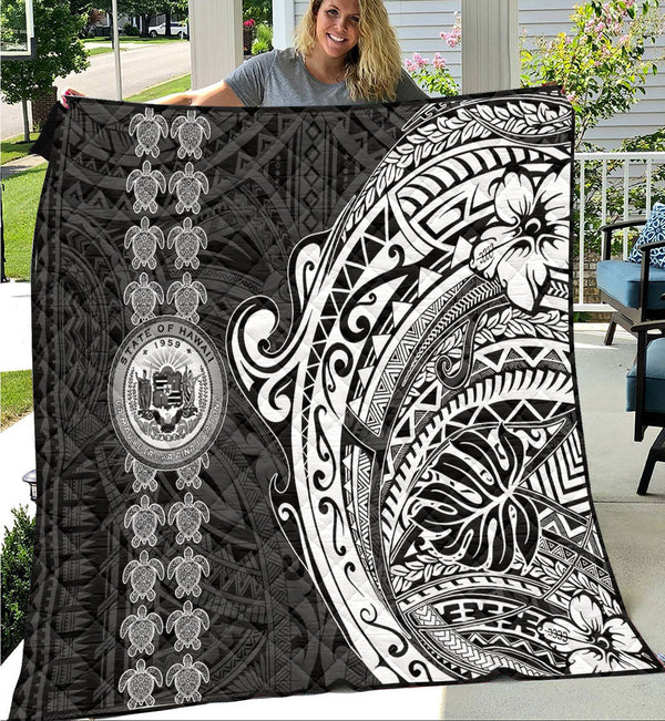 Hawaii Seal Polynesian Turtle Line Quilt