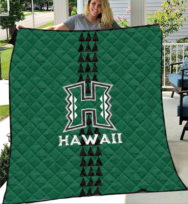 Hawaii Rainbow Warriors Rugby Quilt