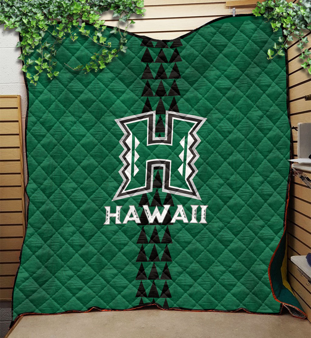 Hawaii Rainbow Warriors Rugby Quilt