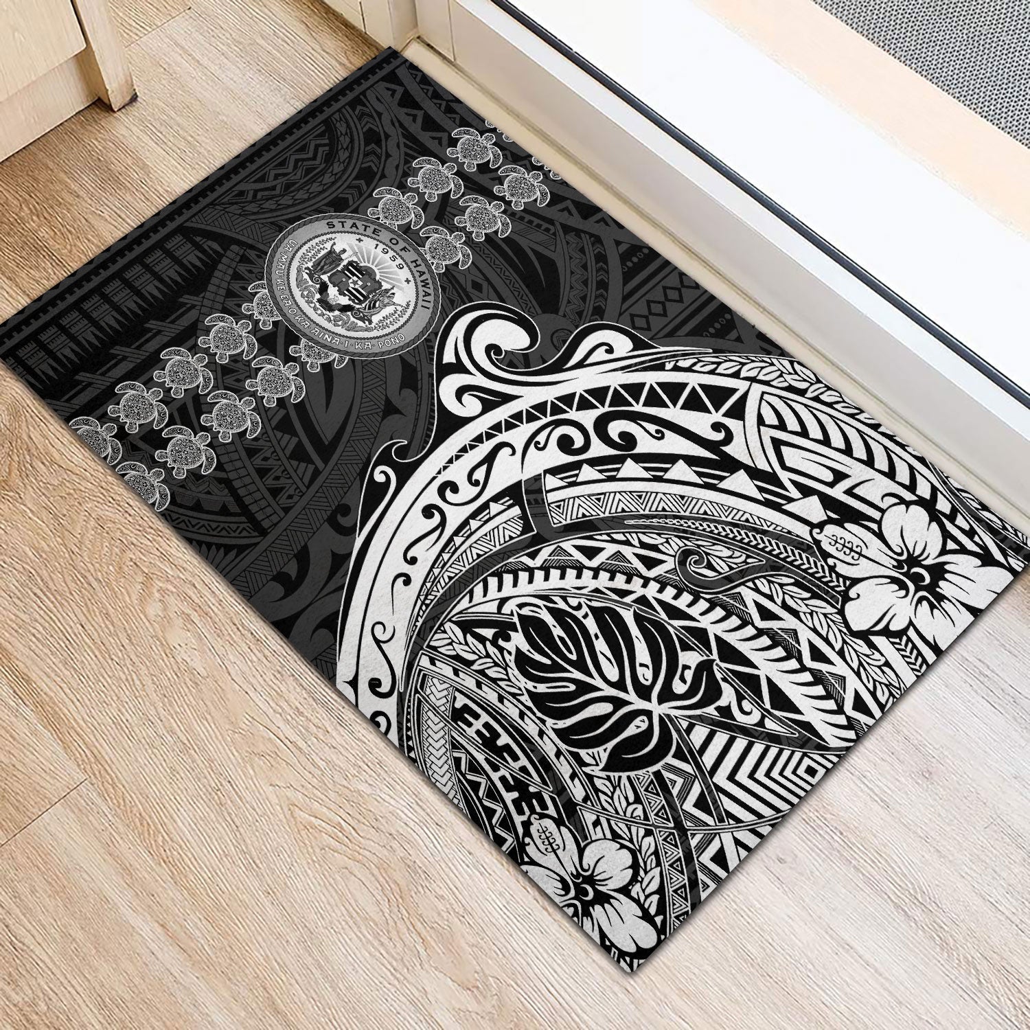 Hawaii Seal Polynesian Turtle Line Door Mat