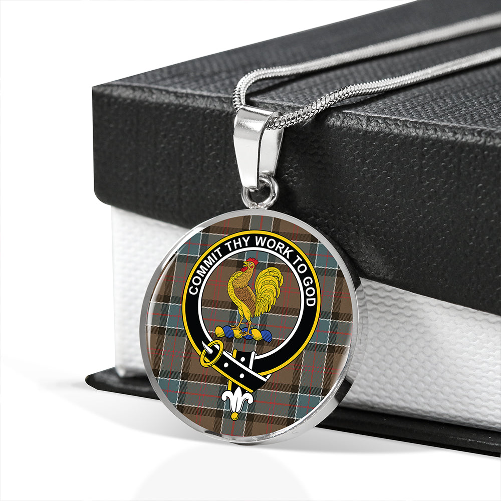 Scottish Tartan Sinclair Hunting Weathered Clan Circle Necklace Classic Style