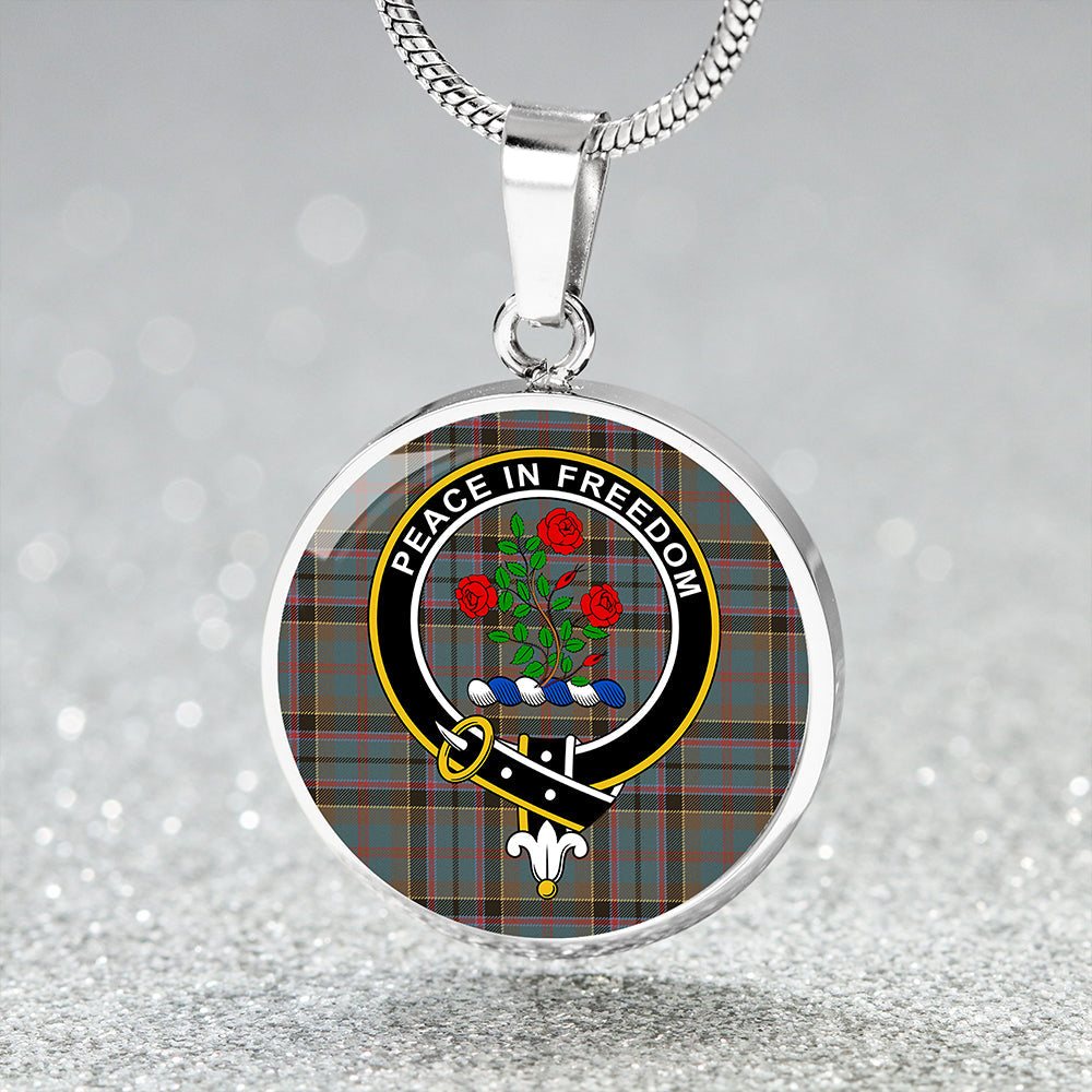 Scottish Tartan Stinson (Stephenson/Stevenson) Weathered Clan Circle Necklace Classic Style