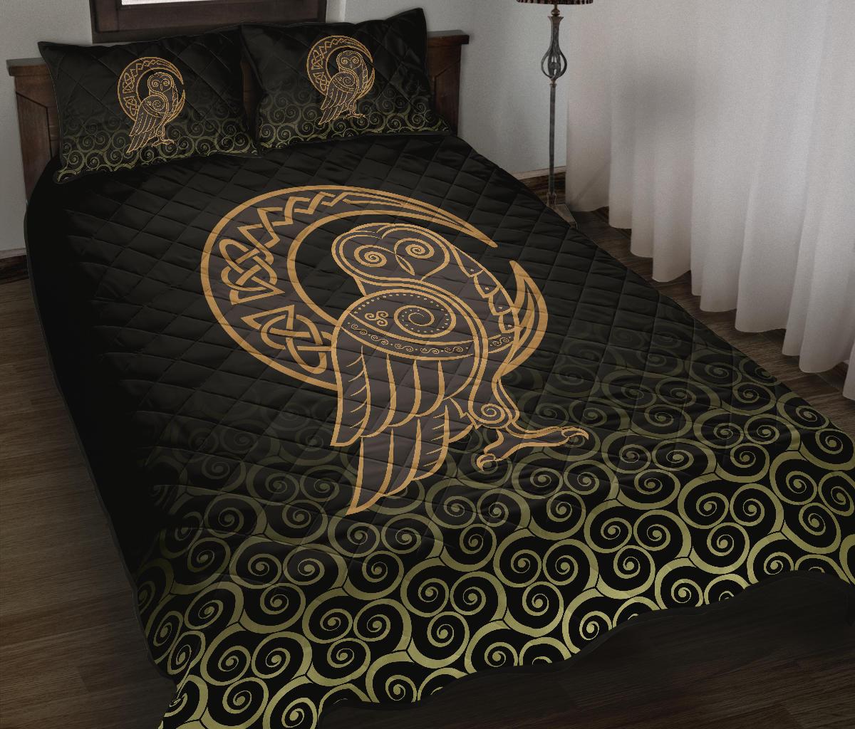 Viking Quilt Bedding Set Owl Celtic On Triskels Background