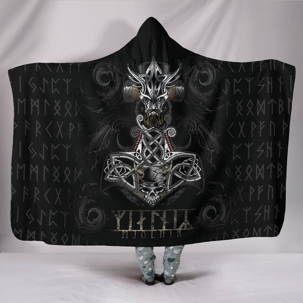 Viking Hooded Blanket Mjolnir