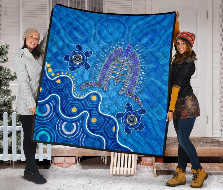 Torres Strait Premium Quilt - Dhari And Turtle – To The Closet