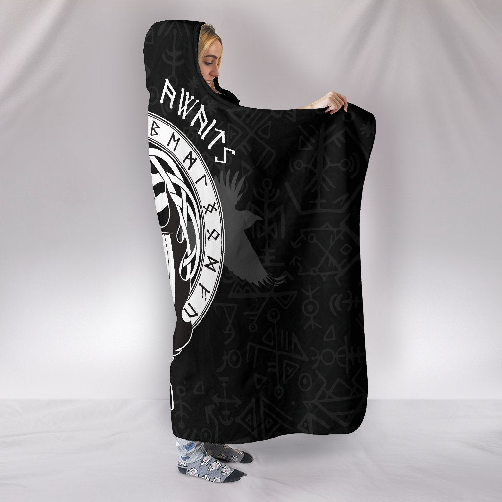 Viking Hooded Blanket Thor's Hammer Mjollnir