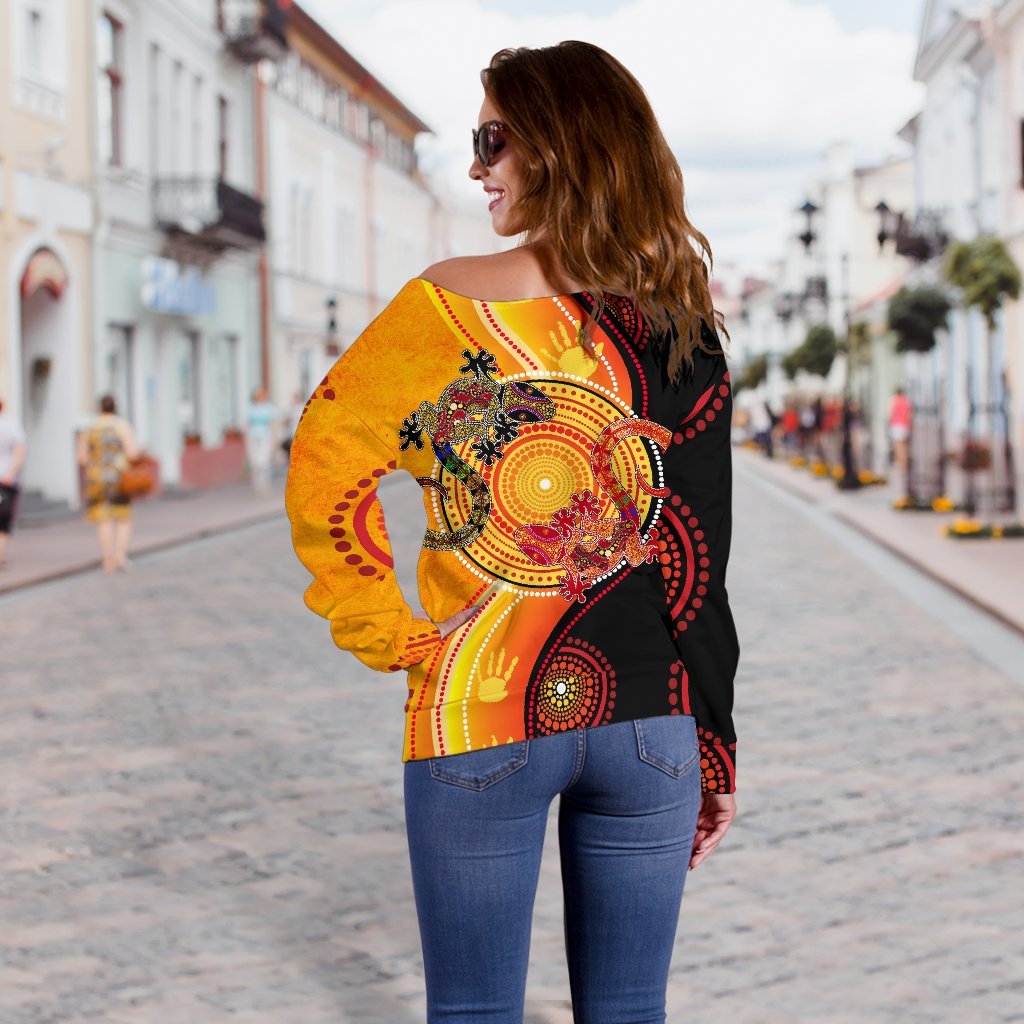 Aboriginal Women's Off Shoulder Sweater - Couple Aboriginal Lizards