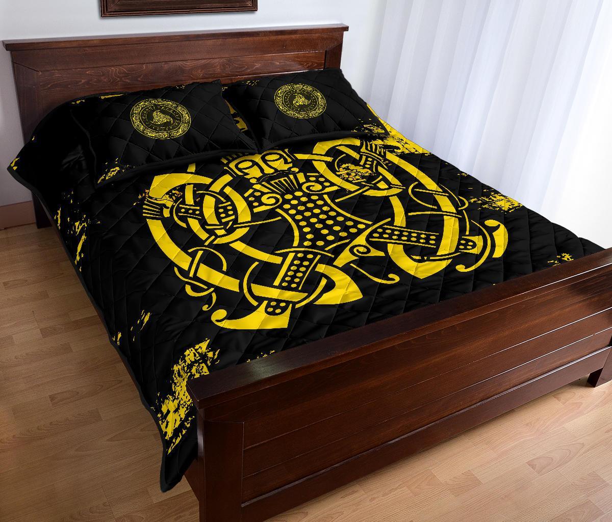 Viking Quilt Bedding Set Loki Bound Triskele Rune Gold