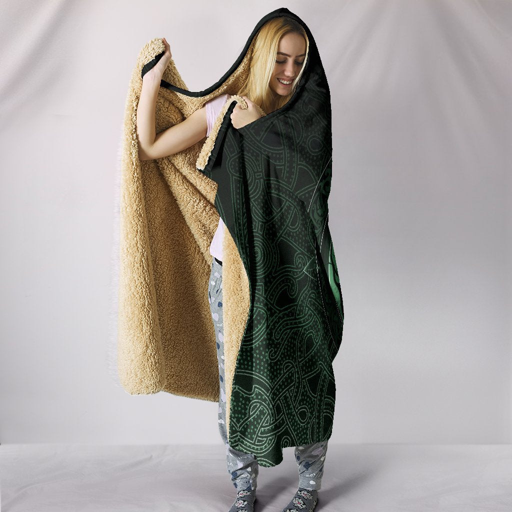 Viking Hooded Blanket Ethnic Odin Raven Green