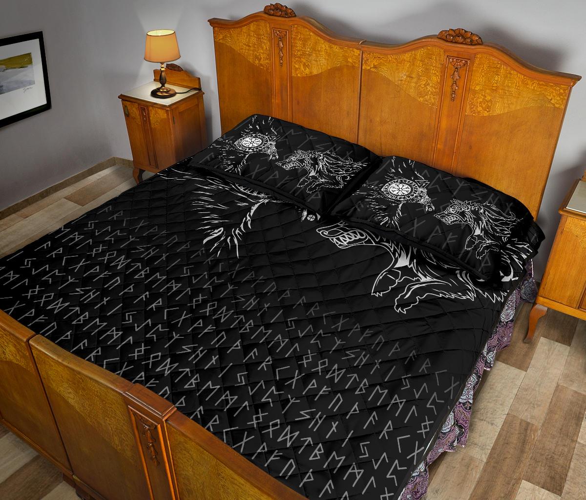 Viking Quilt Bedding Set Raven and Wolf Special Tattoo