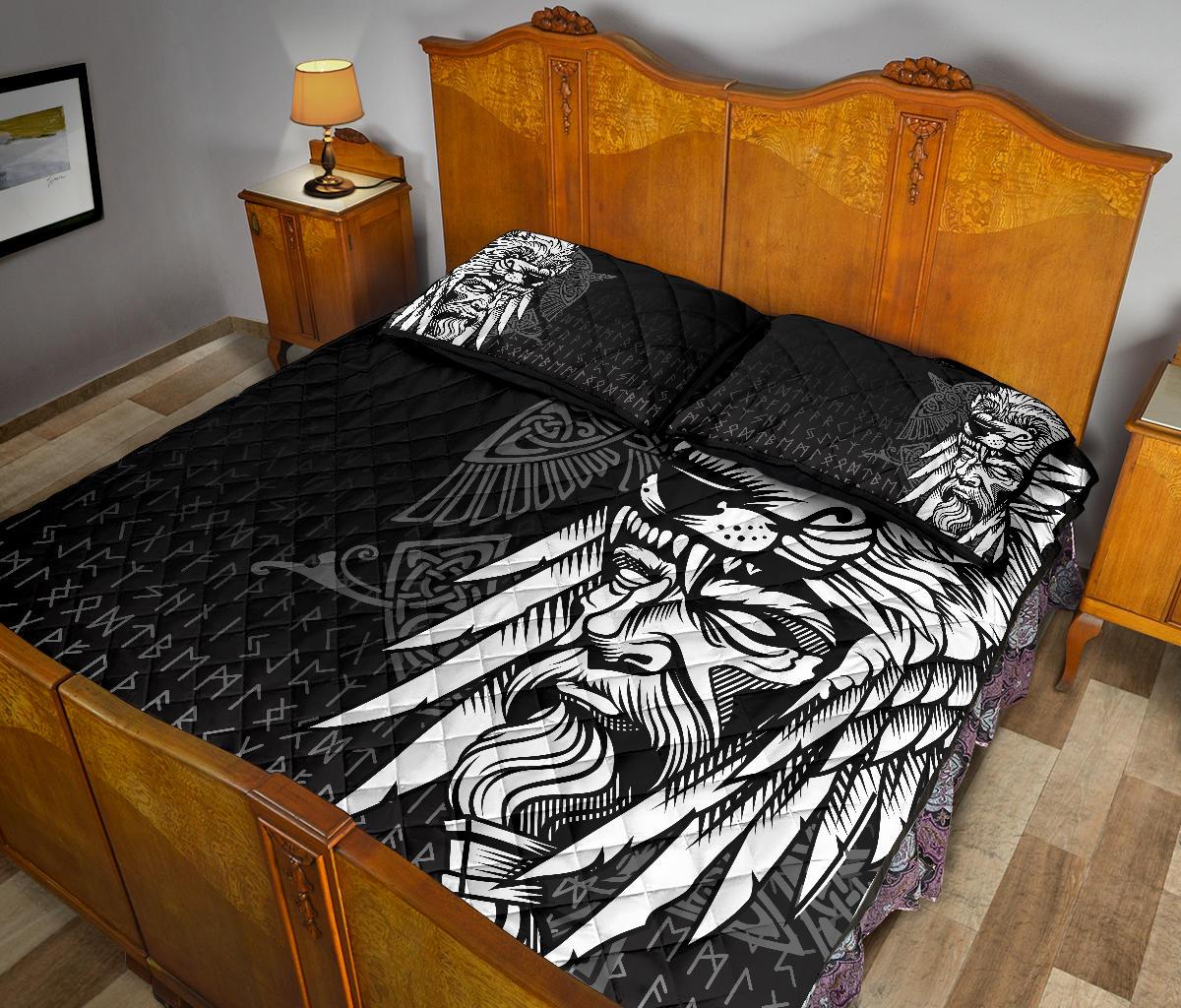 Viking Quilt Bedding Set Odin Raven and Fenrir on Hand