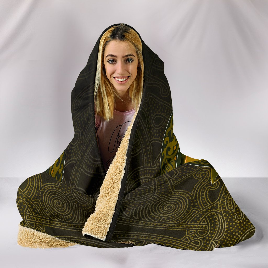 Viking Hooded Blanket Ethnic Odin Raven Gold