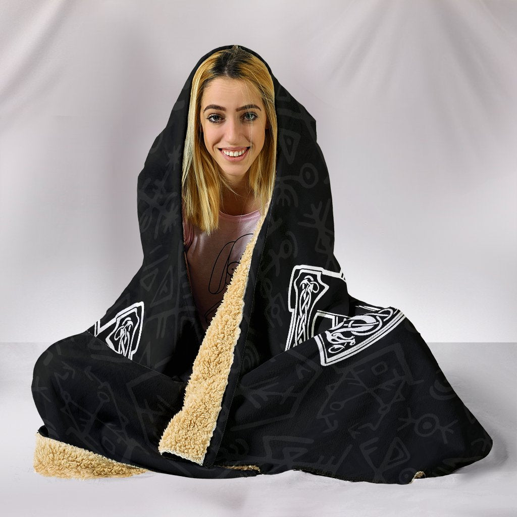 Viking Hooded Blanket Helmet Style