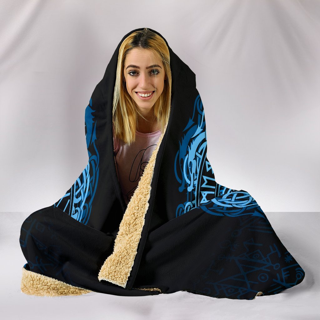 Viking Hooded Blanket Raven Celtic Cyan