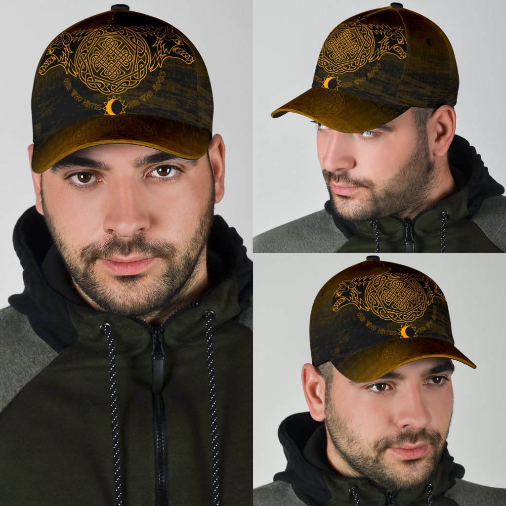 Viking Classic Cap Skoll And Hati Gold